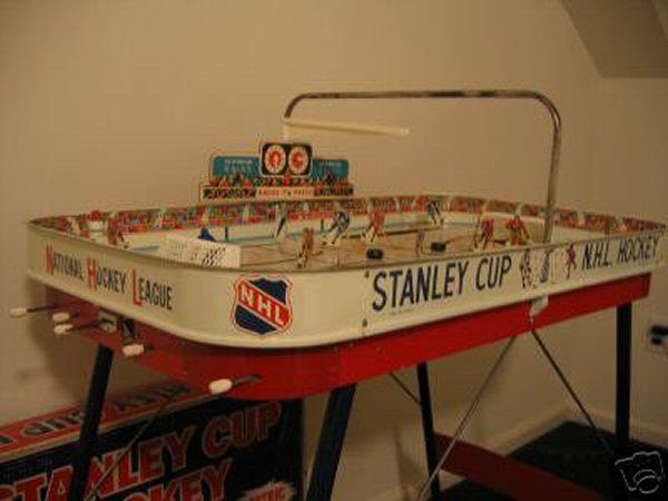 Eagle - Stanley Cup (1963) - Floor Model 570