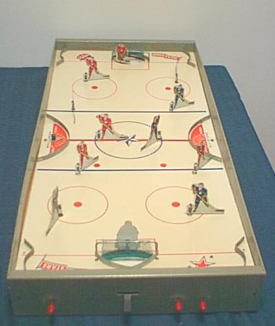 Munro - Club Hockey (1957)