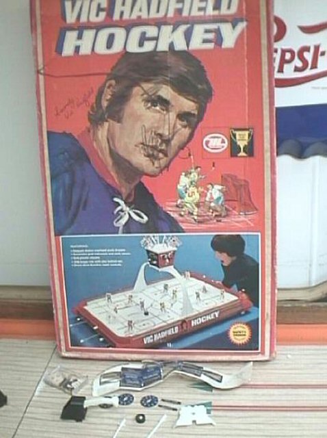 Munro - Vic Hadfield Professional Hockey (1970's)